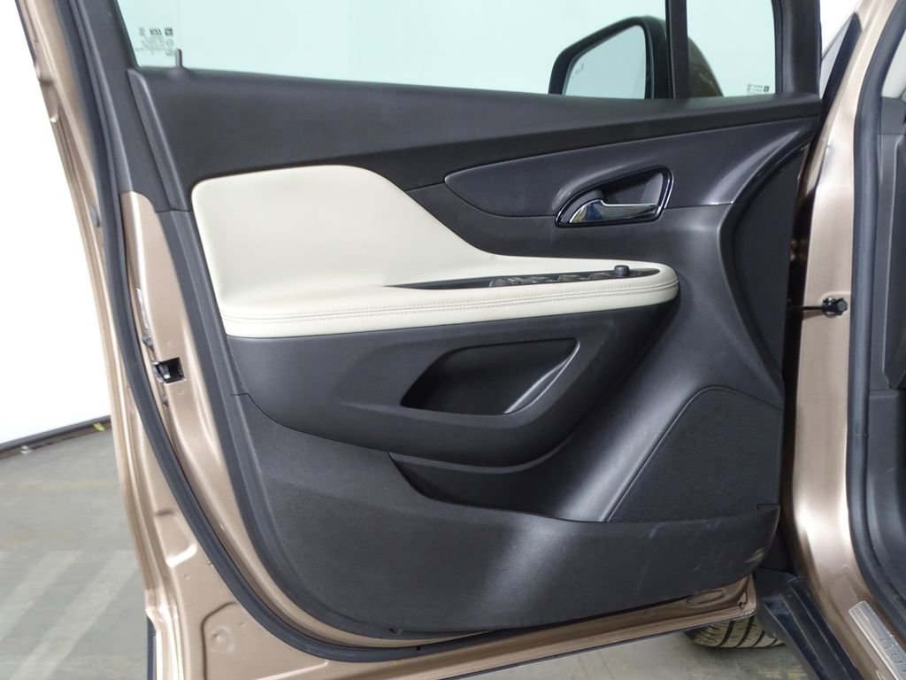 Used 2019 Buick Encore Preferred w/ Safety Package image 14