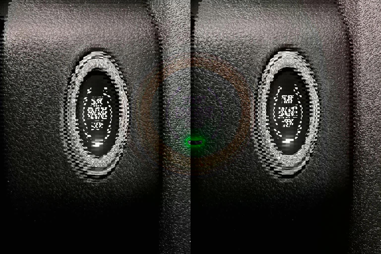 Certified 2025 GMC Acadia Denali w/ Super Cruise Package image 33