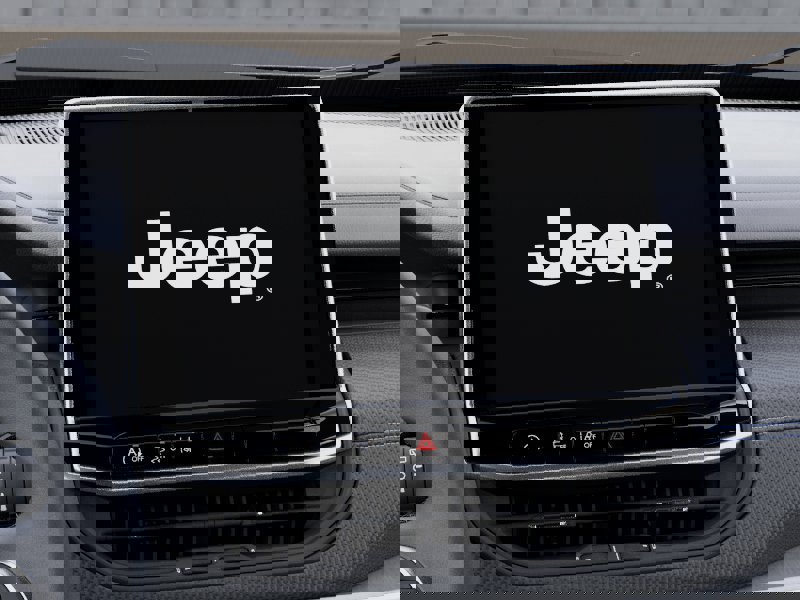 New 2026 Jeep Compass Latitude image 24