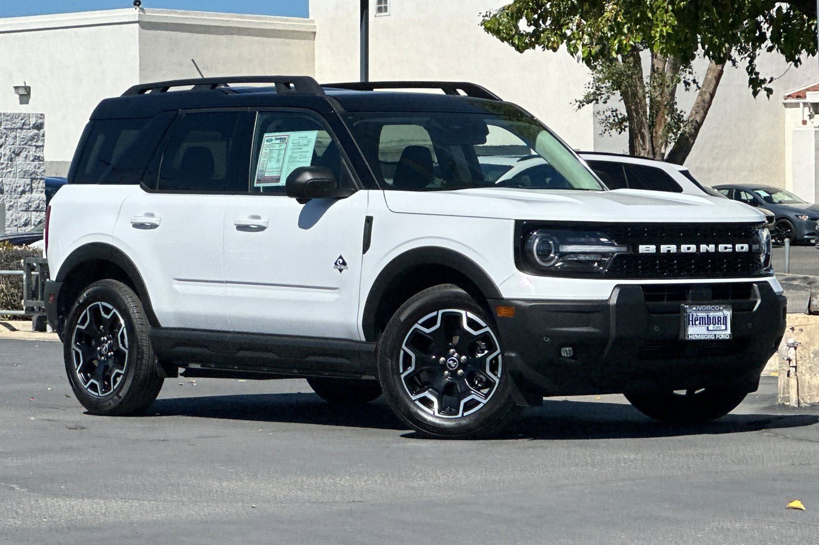 Used 2025 Ford Bronco Sport Outer Banks w/ Outer Banks Tech Package+ image 2