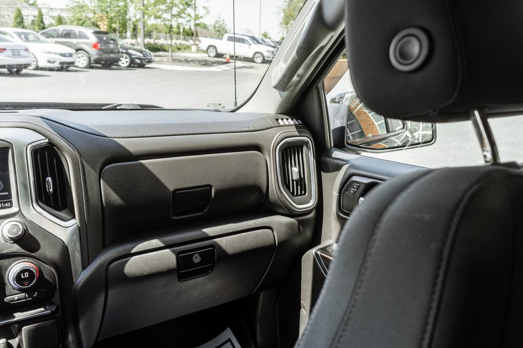 Used 2022 Chevrolet Silverado 1500 LT Trail Boss w/ Bed Protection Package AWD/4WD image 13