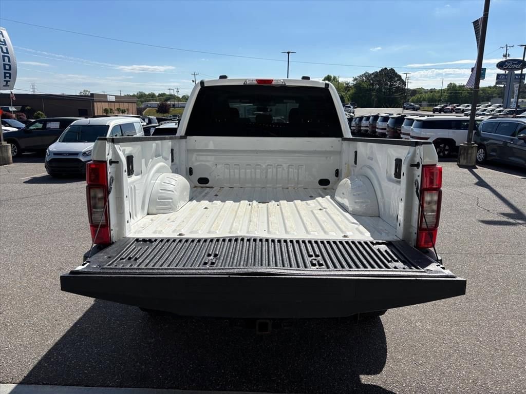 Used 2022 Ford F250 XLT AWD/4WD image 3