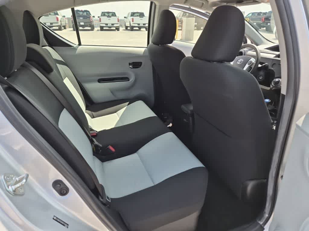 Used 2013 Toyota Prius C Two FWD image 11