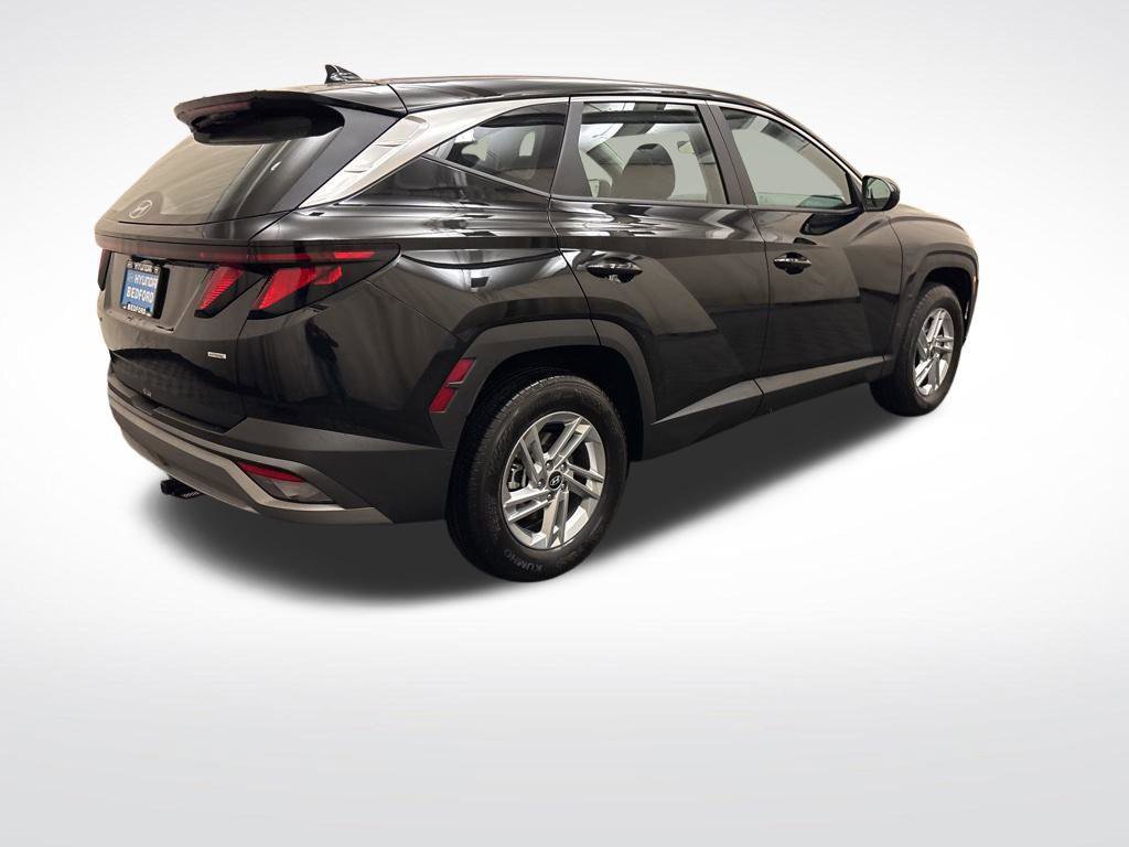 New 2025 Hyundai Tucson SE image 5