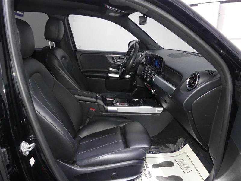 Used 2020 Mercedes-Benz GLB 250 4MATIC image 23