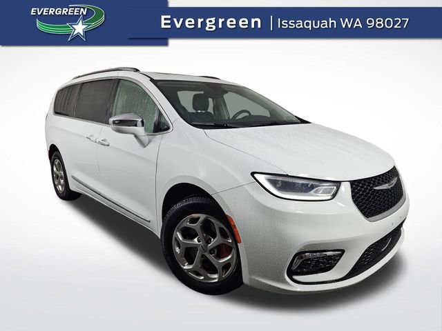 Used 2021 Chrysler Pacifica Limited image 1