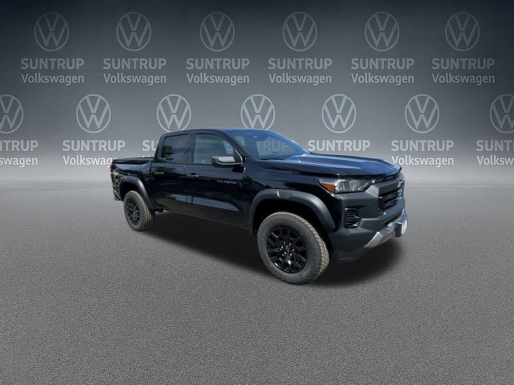 Used 2025 Chevrolet Colorado Trail Boss image 23
