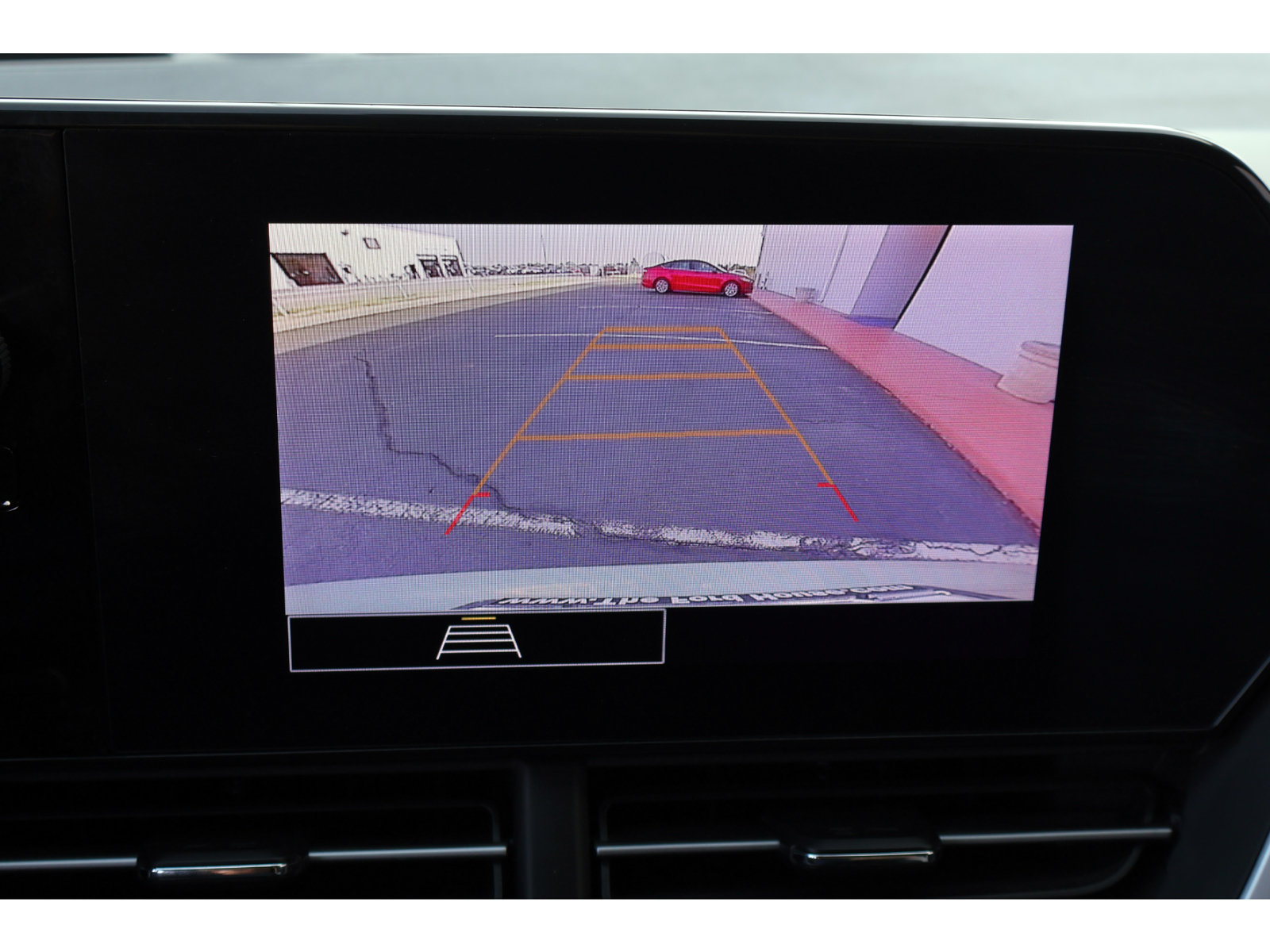 Used 2024 Chevrolet Trax RS FWD image 4
