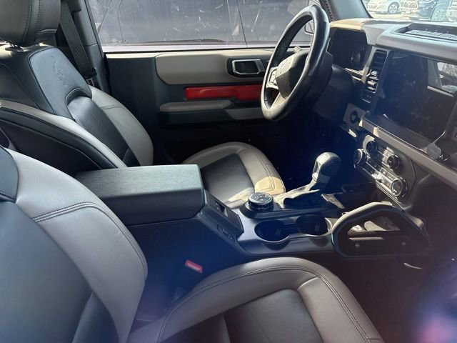 Used 2023 Ford Bronco Wildtrak image 8