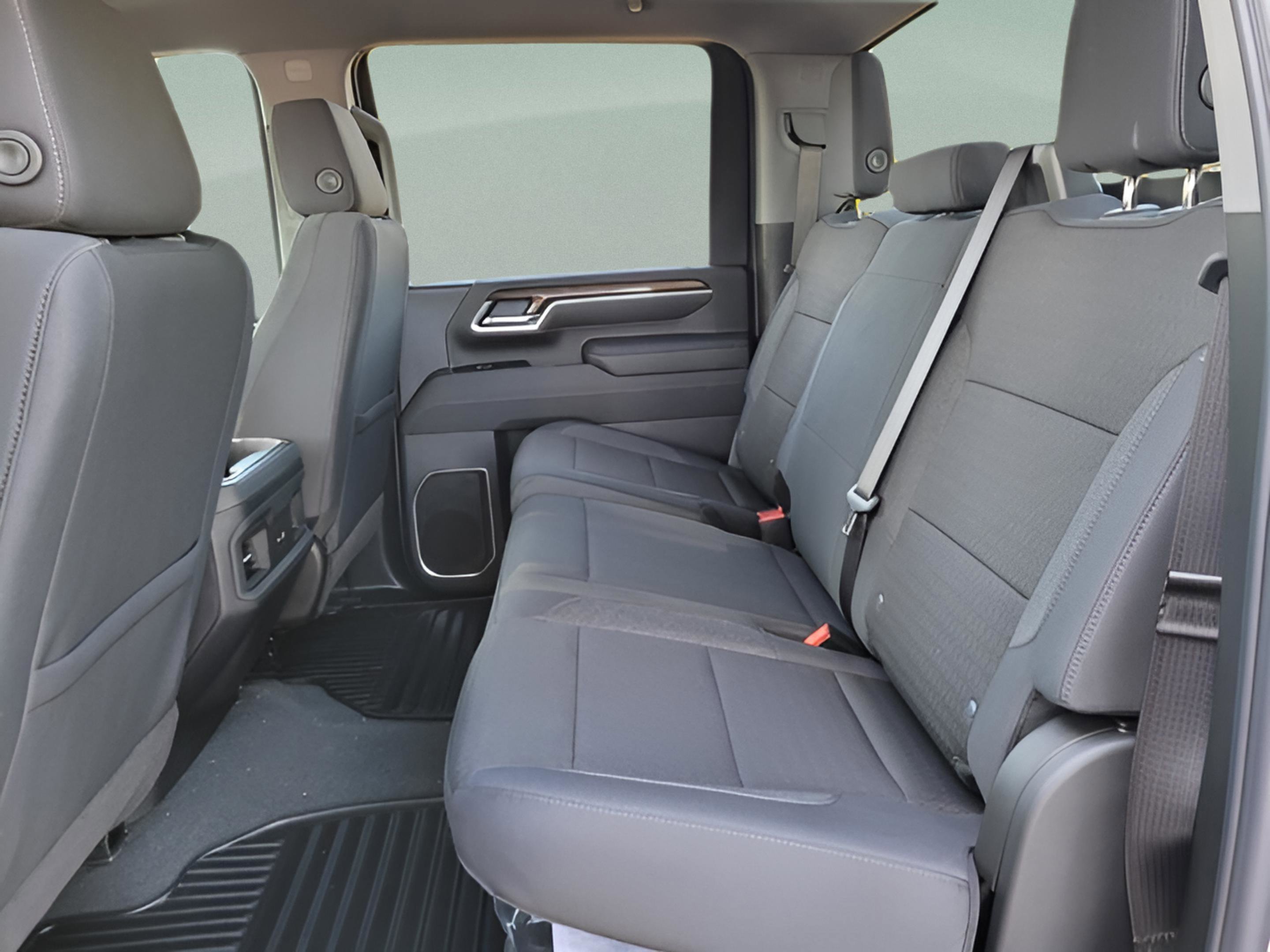 New 2026 Chevrolet Silverado 2500 LT w/ Trail Boss Package image 7