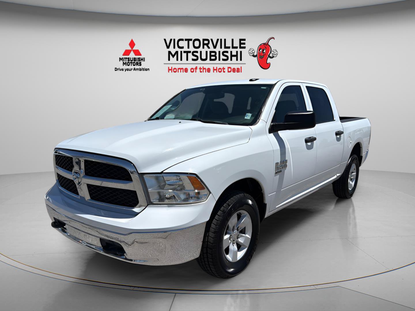 Used 2022 RAM 1500 Classic SLT w/ Electronics Group AWD/4WD image 5