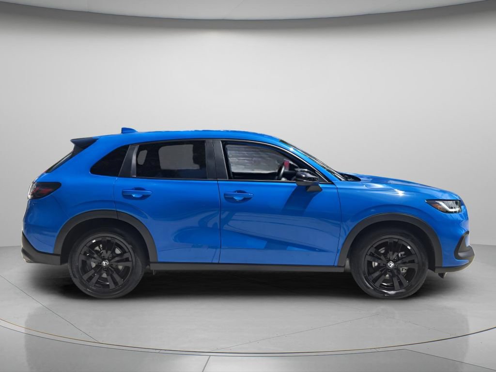 Certified 2026 Honda HR-V Sport image 3