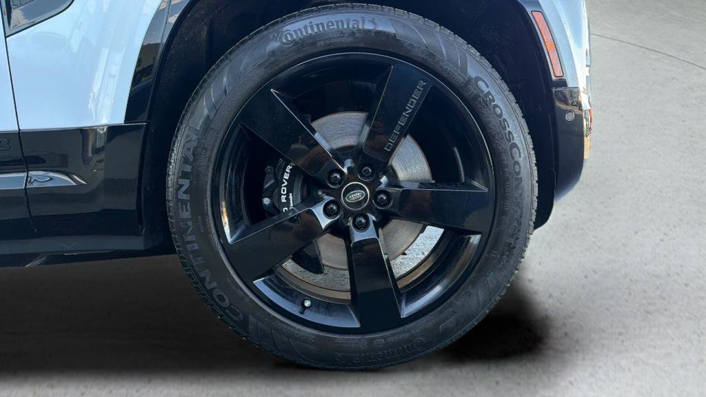 Used 2023 Land Rover Defender 90 V8 image 12