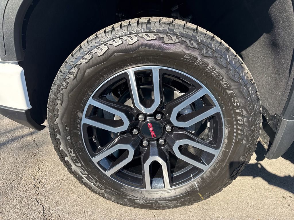 New 2026 GMC Sierra 1500 AT4 w/ AT4 Premium Package image 35