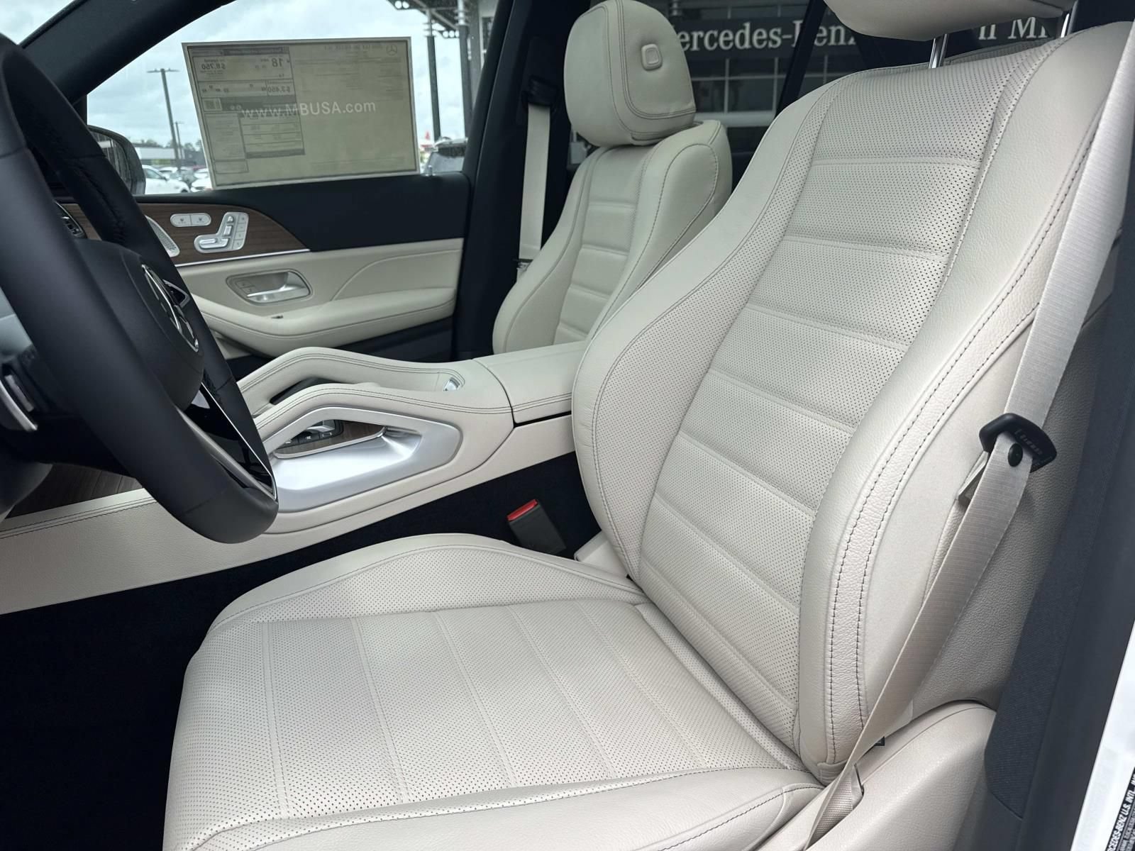 New 2026 Mercedes-Benz GLE 580 4MATIC image 9