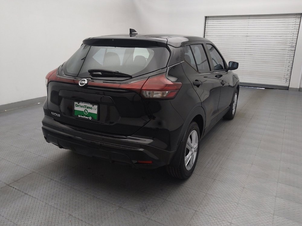 Used 2021 Nissan Kicks S FWD image 7