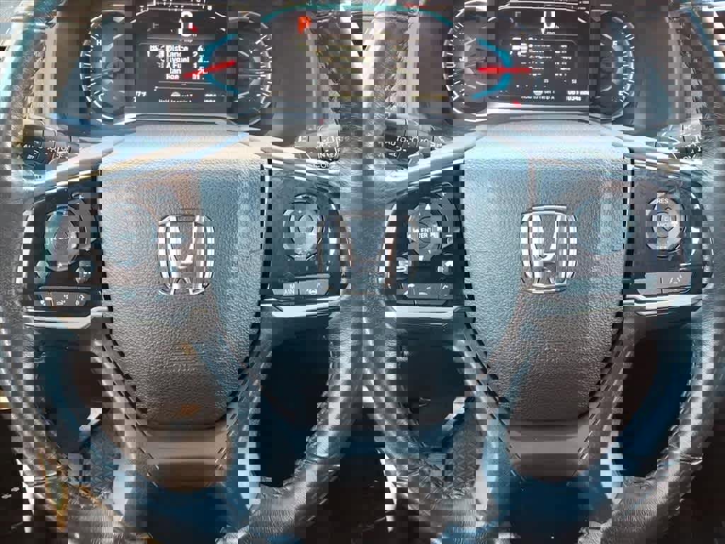 Certified 2022 Honda Pilot Touring image 17