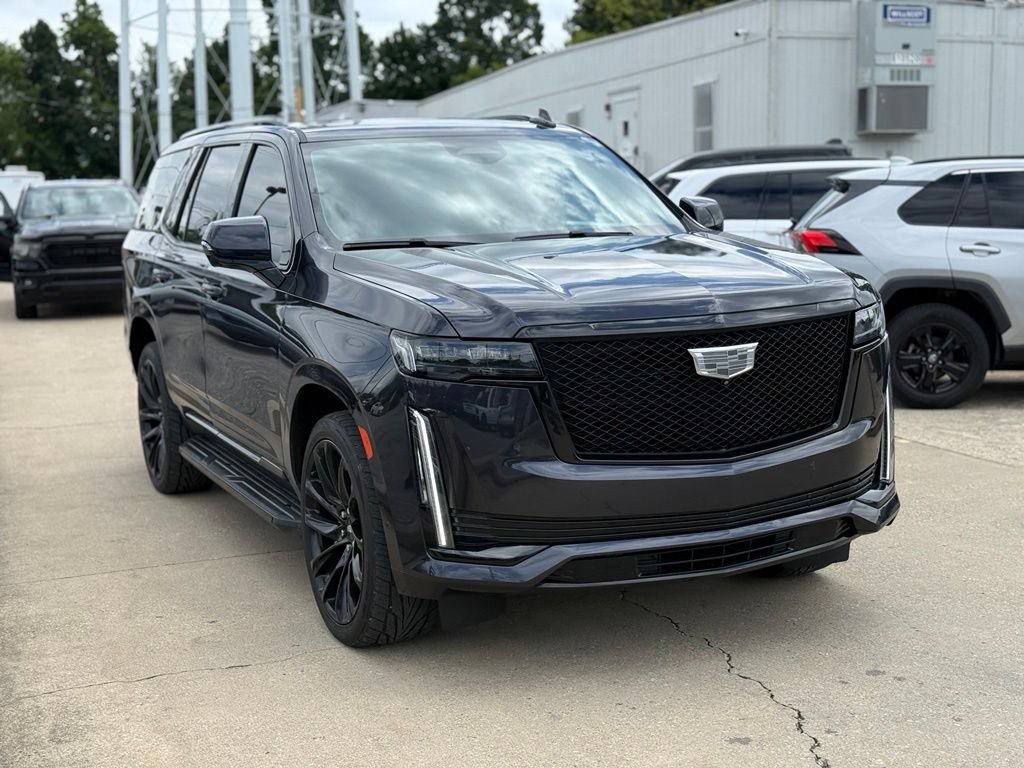 Used 2023 Cadillac Escalade Sport AWD/4WD image 4