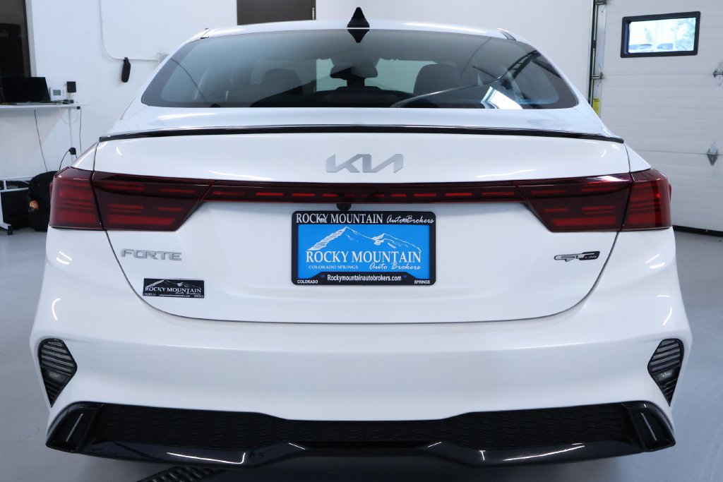 Used 2024 Kia Forte GT-Line w/ GT-Line Premium Package FWD image 6