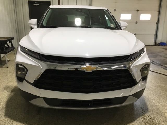 Used 2025 Chevrolet Blazer LT image 6