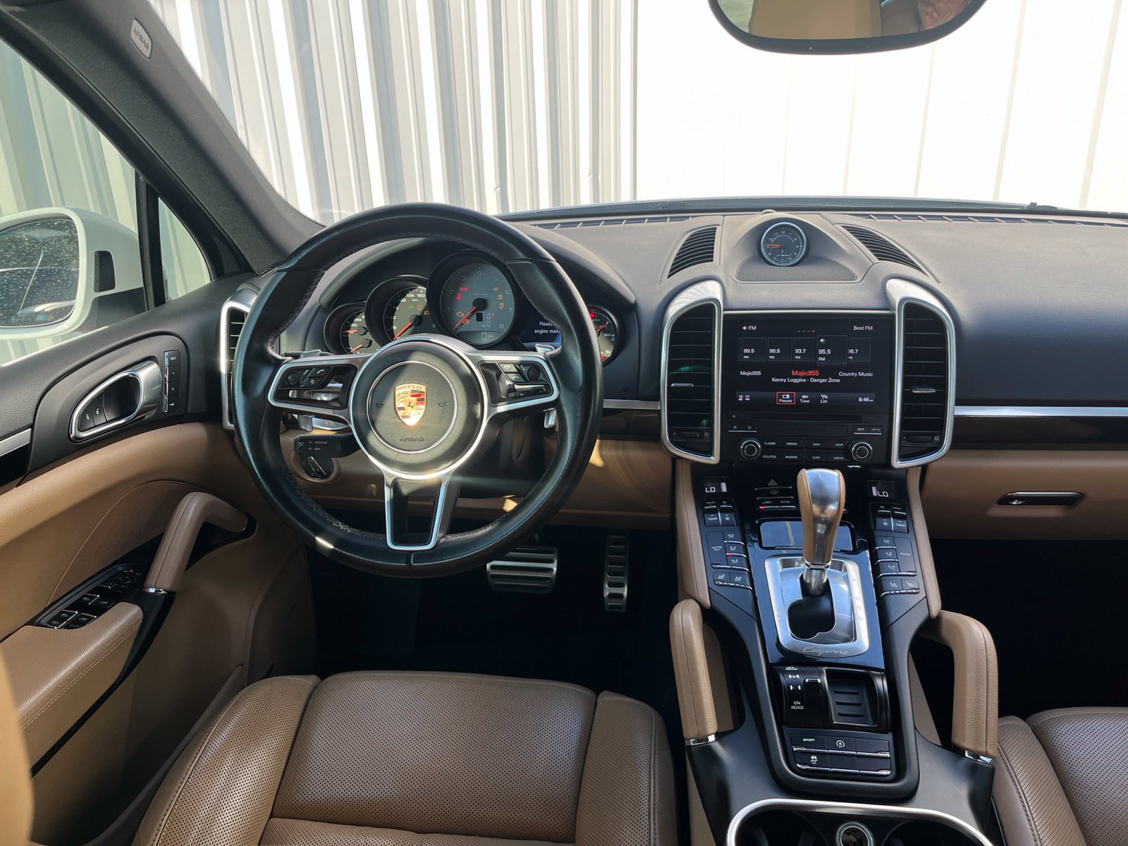 Used 2017 Porsche Cayenne S AWD/4WD image 23