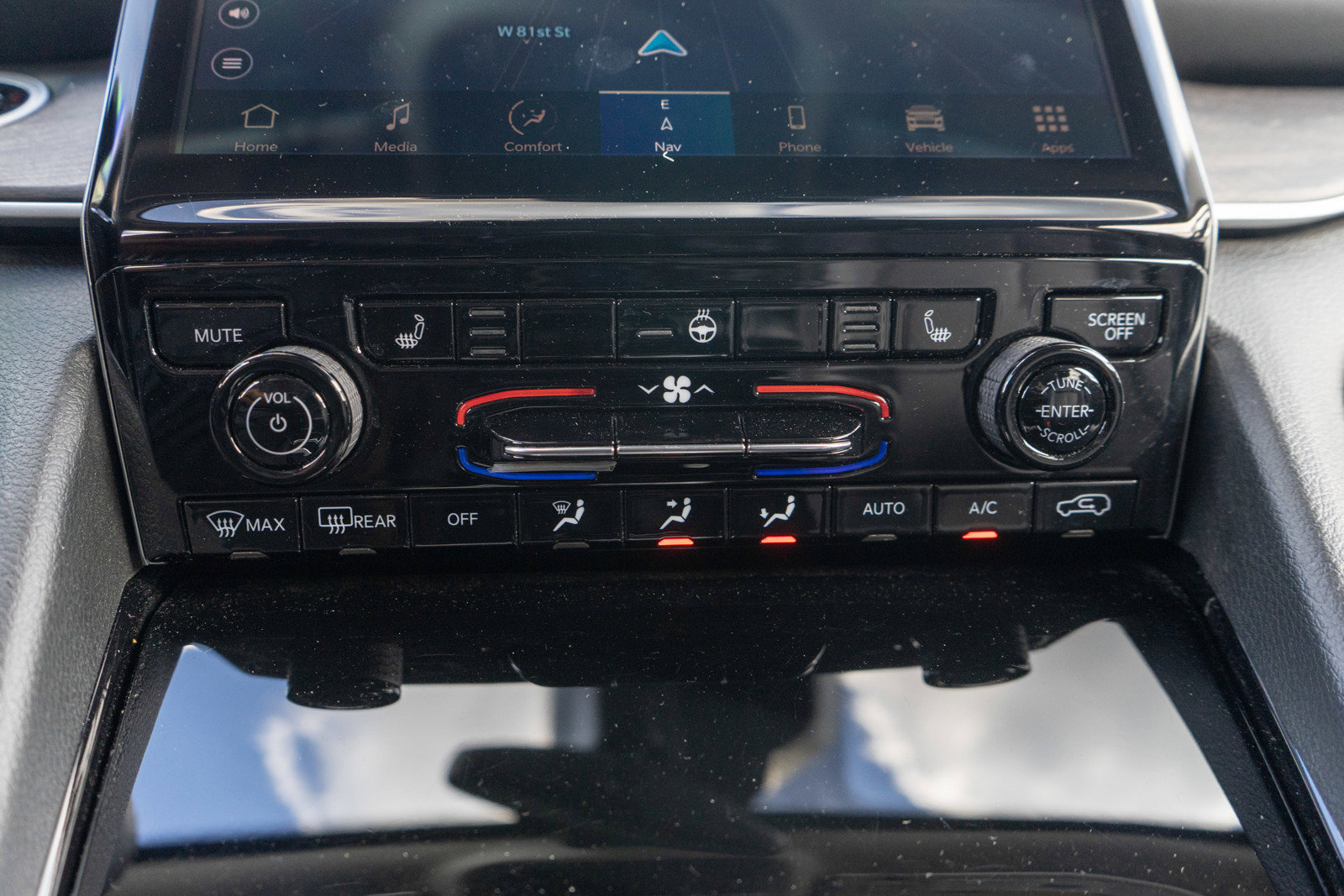 Used 2023 Jeep Grand Cherokee 4WD 4xe image 21
