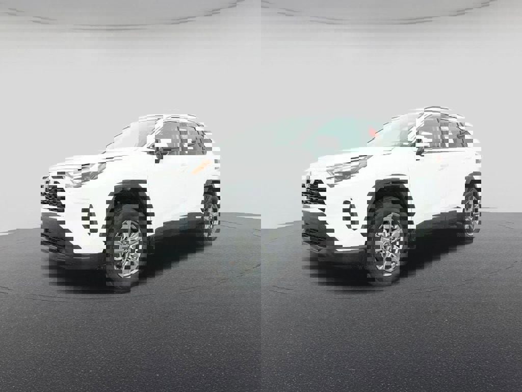 New 2025 Toyota RAV4 XLE image 17