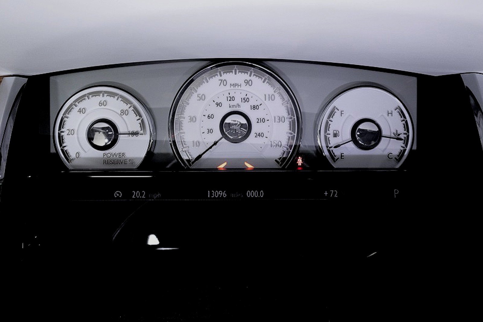 Used 2020 Rolls-Royce Dawn RWD image 28