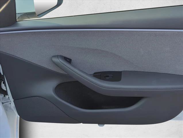 Used 2025 Tesla Model 3 RWD image 22