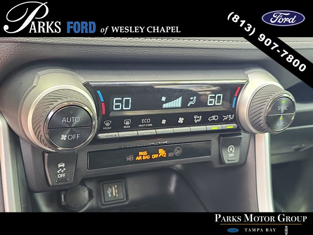 Used 2025 Toyota RAV4 XLE w/ Convenience Package image 24
