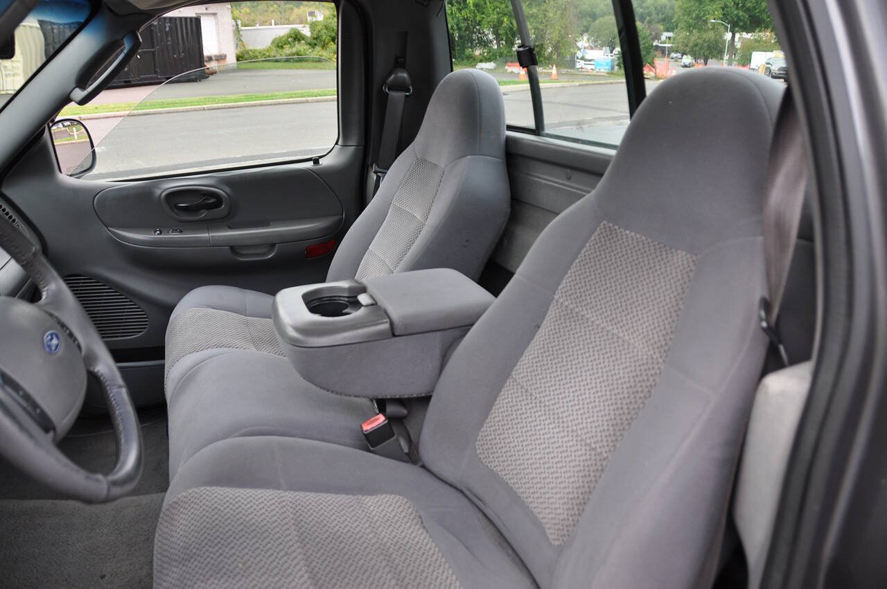 Used 2003 Ford F150 XLT RWD image 17