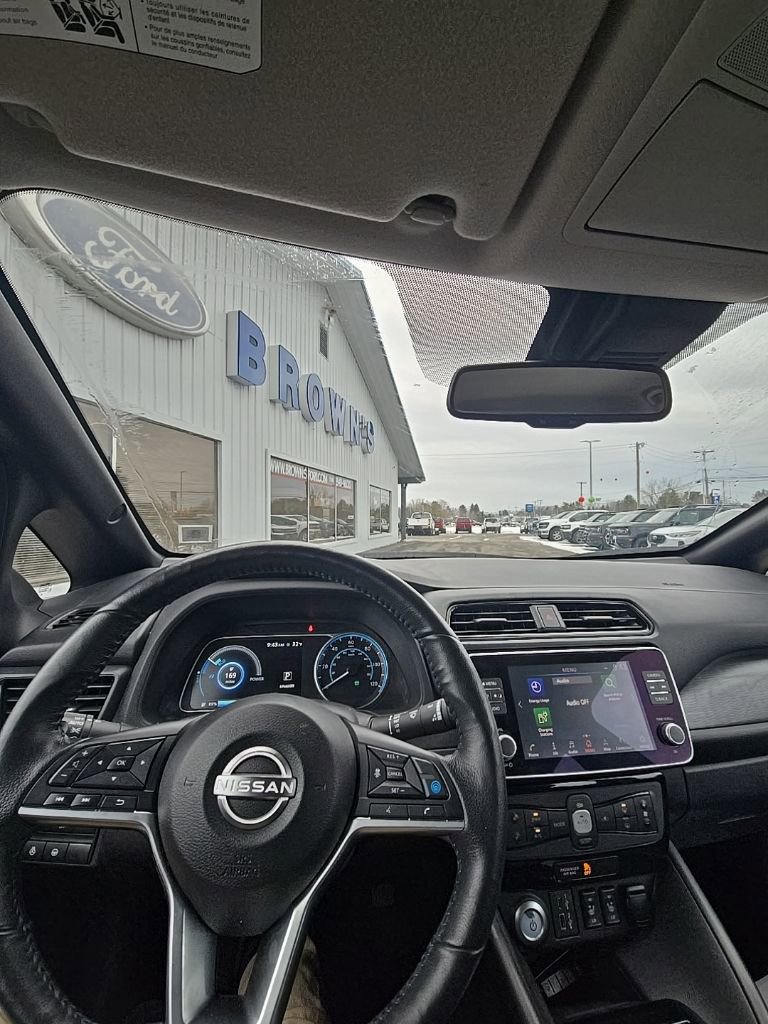 Used 2023 Nissan Leaf SV Plus image 2