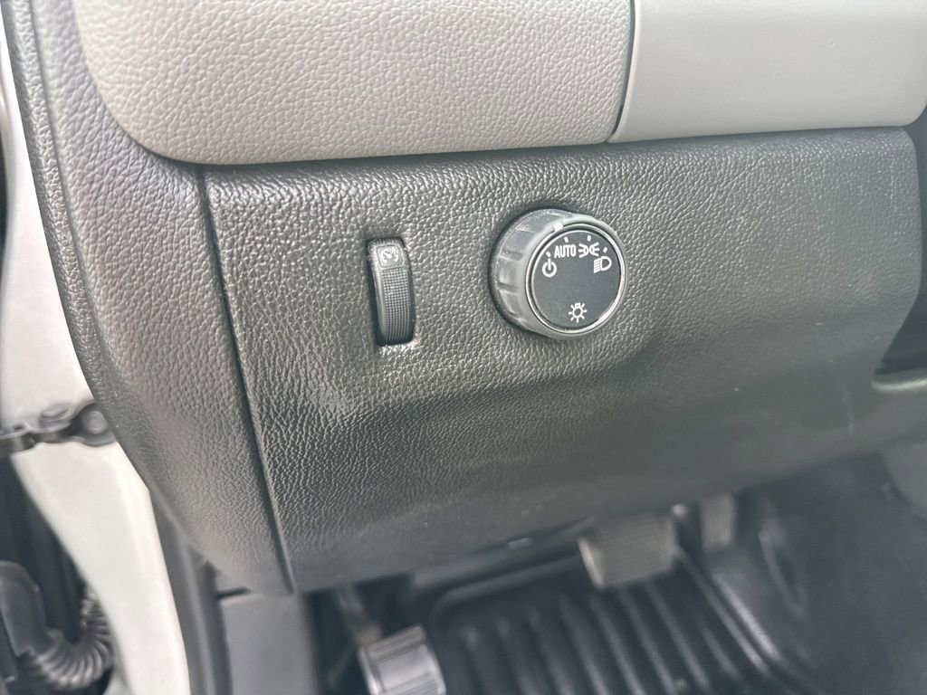 Used 2020 Chevrolet Colorado W/T image 14