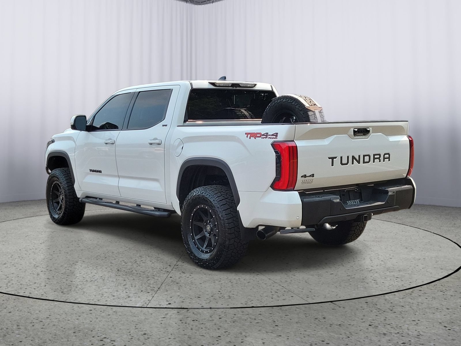Used 2023 Toyota Tundra SR5 w/ TRD Off-Road Premium Package AWD/4WD image 4