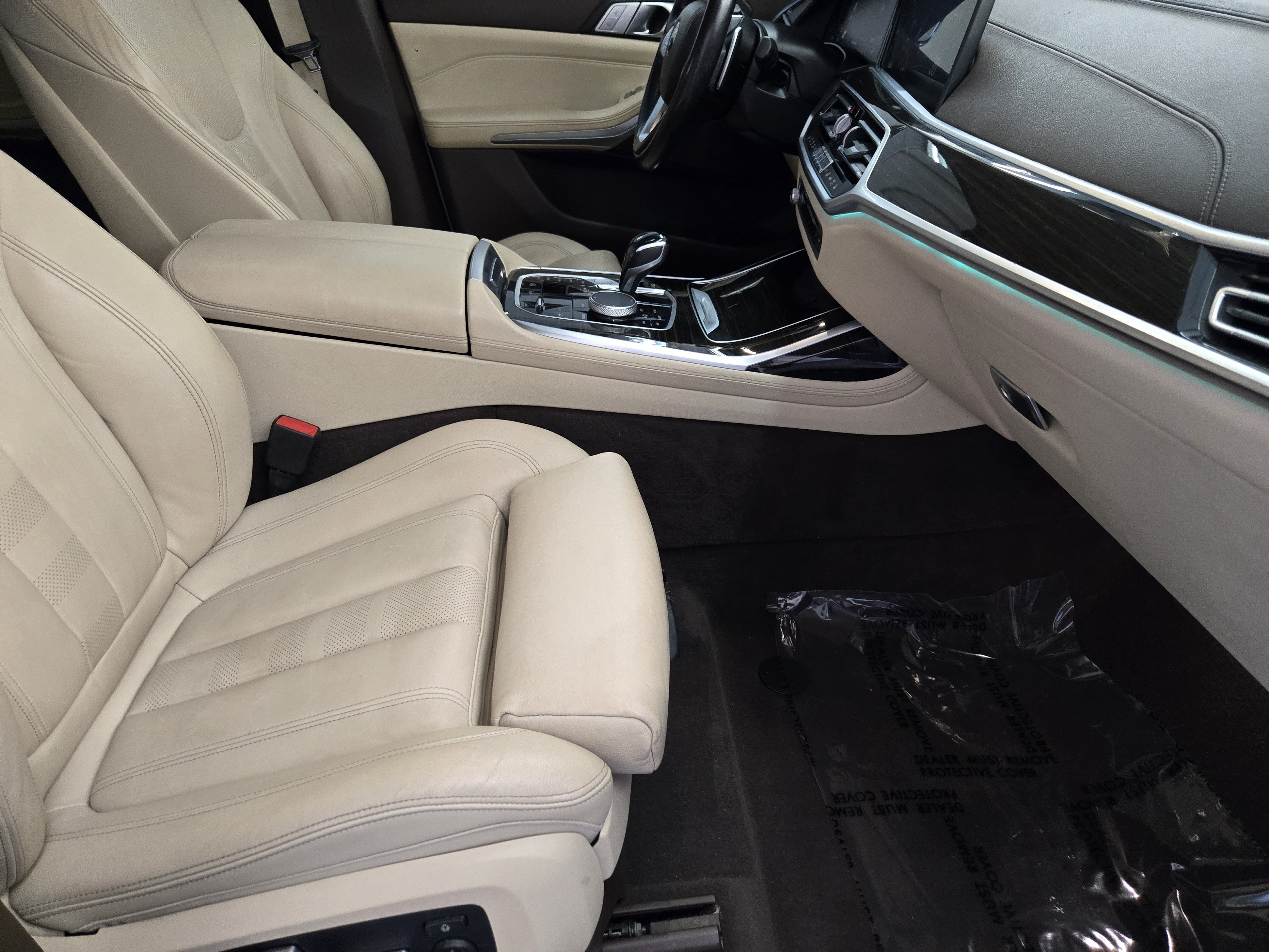 Used 2019 BMW X7 xDrive40i w/ Cold Weather Package AWD/4WD image 16