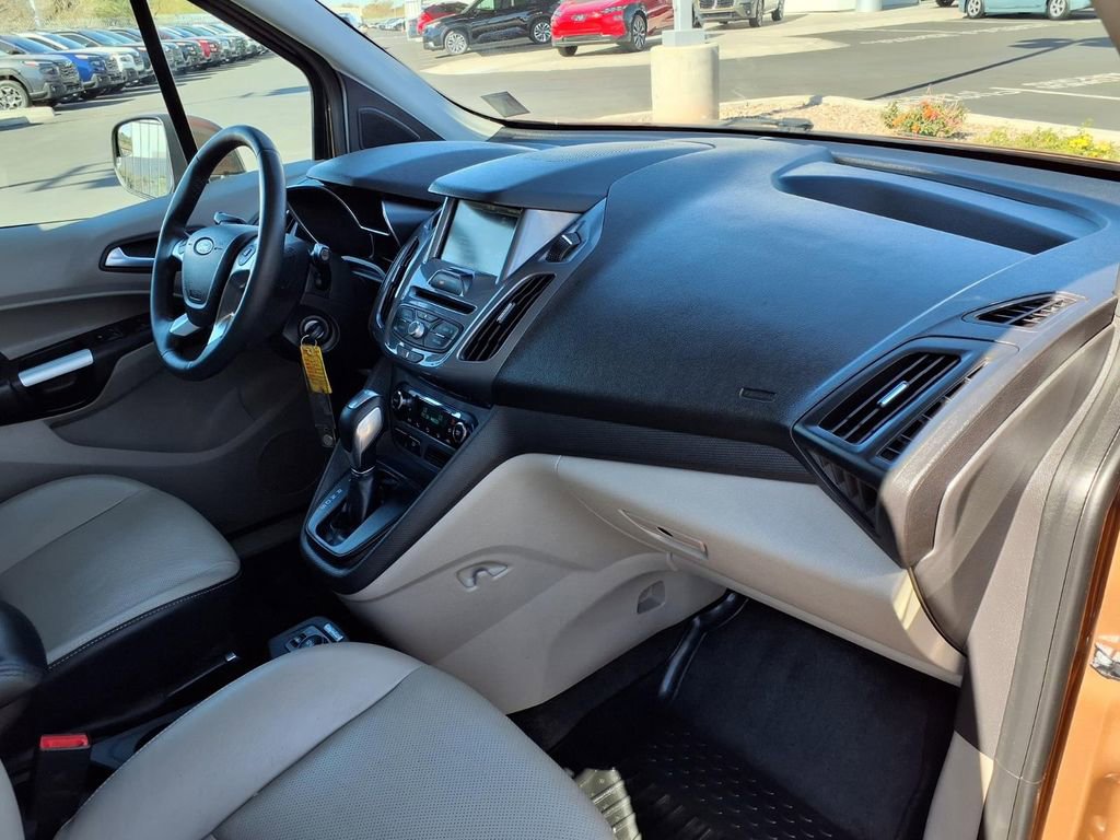 Used 2014 Ford Transit Connect Titanium image 18