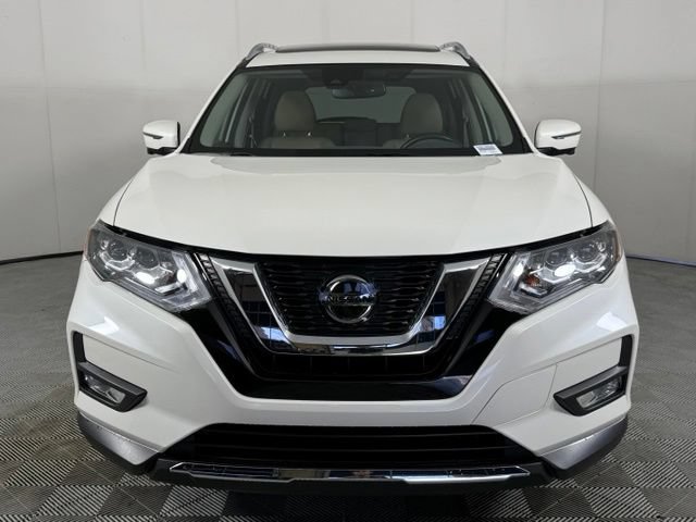 Used 2018 Nissan Rogue SL w/ Premium Package FWD image 12