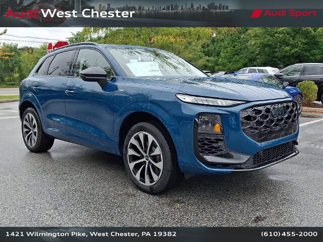 New 2026 Audi Q3 quattro 2.0T AWD/4WD image 1