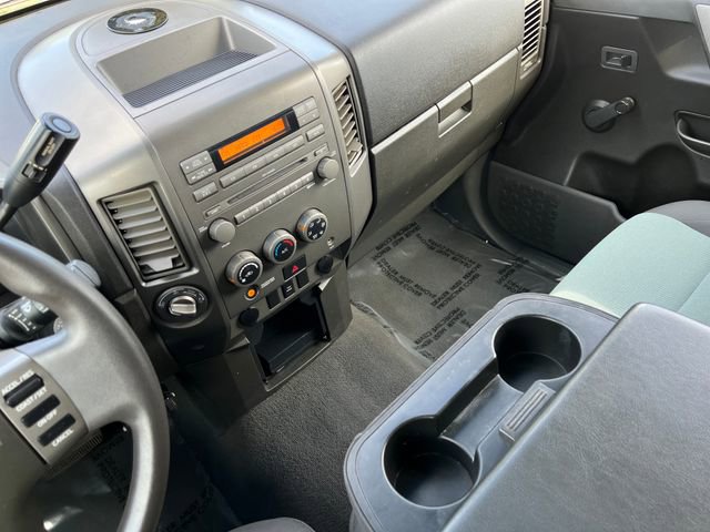 Used 2005 Nissan Titan XE w/ (W02) Preferred Pkg AWD/4WD image 24