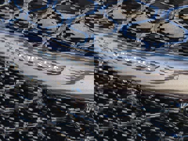 New 2026 Chrysler Pacifica Select image 12