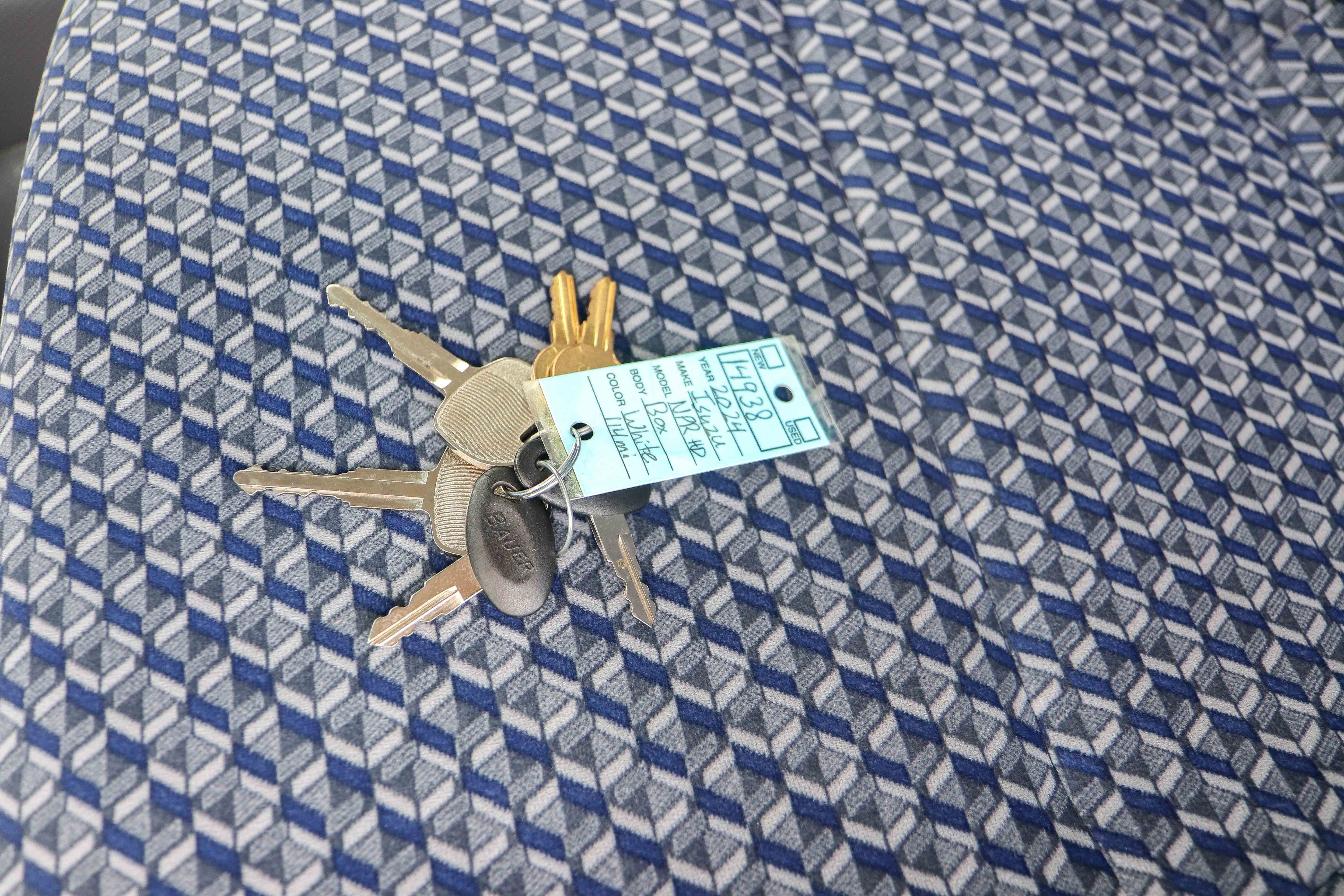 Used 2024 Isuzu NPR image 24