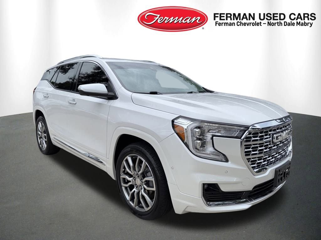 Used 2023 GMC Terrain Denali w/ Denali Premium Package