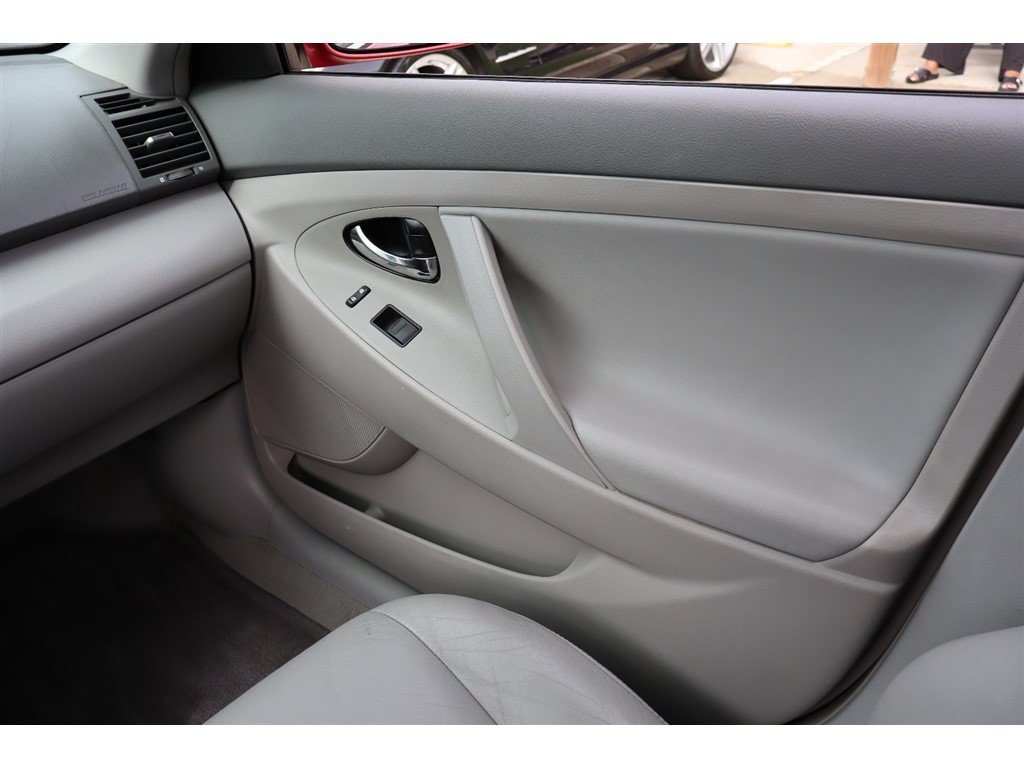 Used 2007 Toyota Camry Hybrid FWD image 23