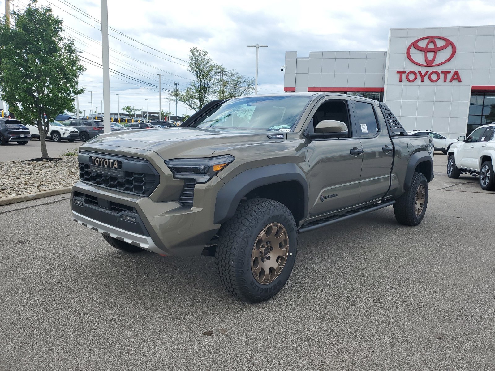 New 2026 Toyota Tacoma 4x4 Double Cab Hybrid w/ Tow Tech Package image 2