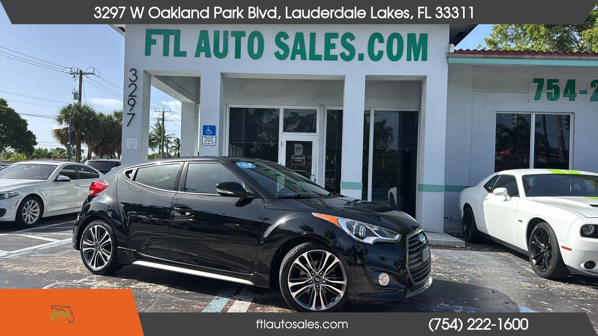 Used 2016 Hyundai Veloster Turbo w/ Option Group 04 FWD image 2