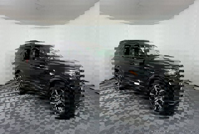 New 2026 Ford Explorer ST-Line