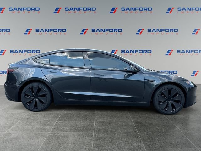 Used 2024 Tesla Model 3 Standard Range RWD image 6