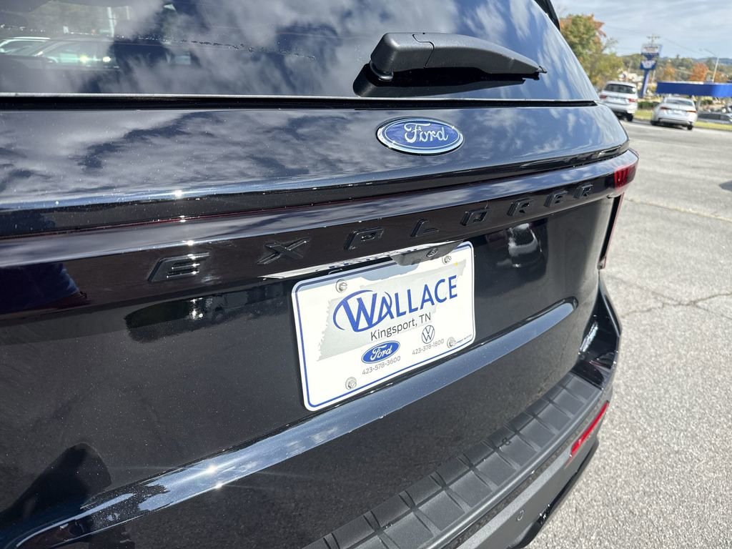 New 2026 Ford Explorer ST-Line AWD/4WD image 6