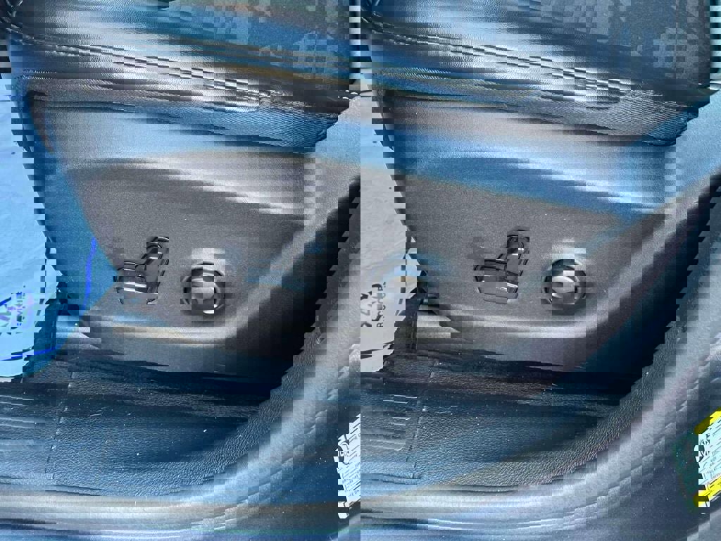 Used 2022 Jeep Cherokee Latitude w/ Trailer Tow Group image 19