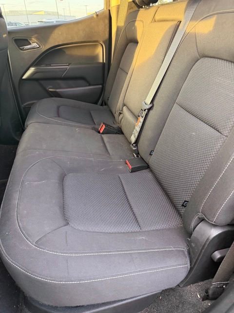 Used 2017 Chevrolet Colorado LT w/ LT Convenience Package RWD image 6